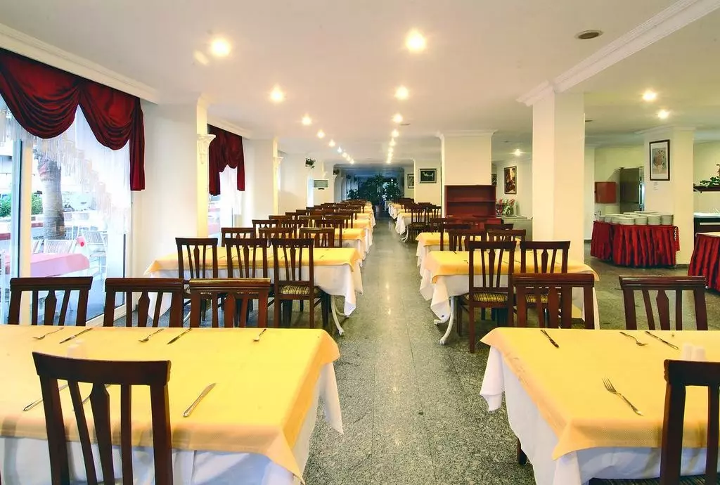 Hotel Hedef Golden_shabavizparvaz_02.jpg